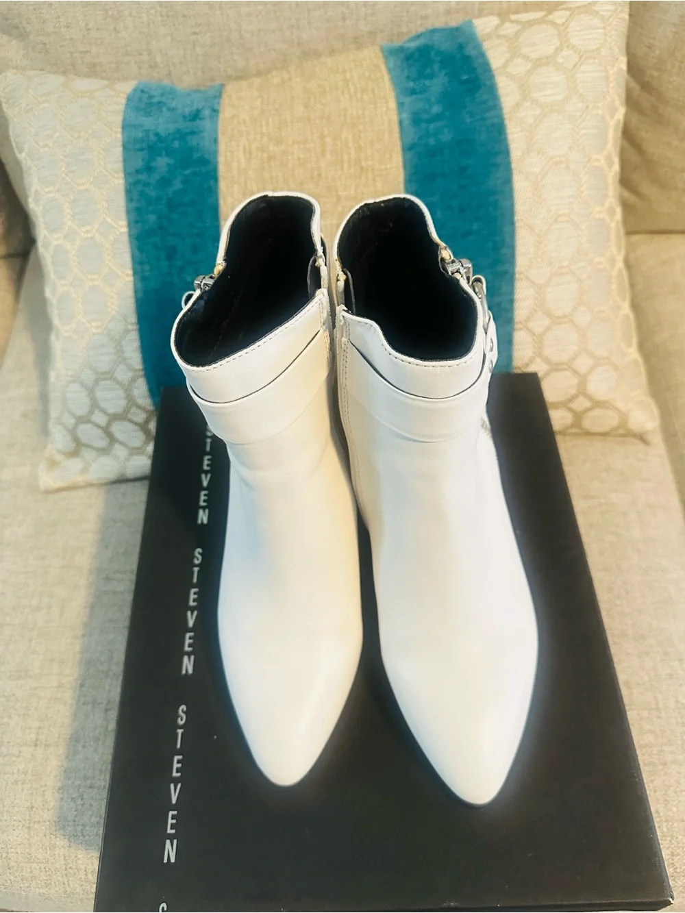 Steve Madden White Pointed Toe Ankle Booties